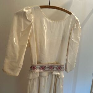 Lanz originals dress size 4 cream with rose sash
